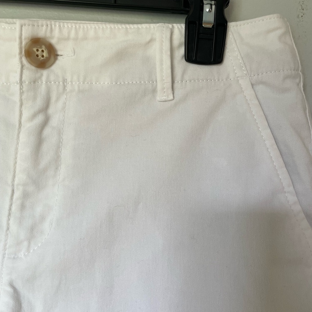 Loft Women's White Monroe Shorts, Size 4 - Picture 3 of 7